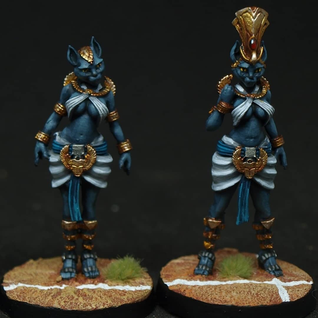 Egyptian cats (stand as Khemri skeletons)